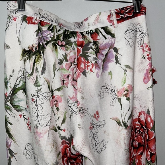 Floral Cropped Pants from River Island - Picture 6 of 10